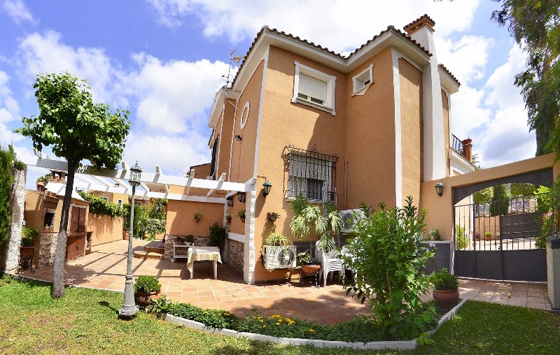 Chalet en venta en Alhaurín de la Torre