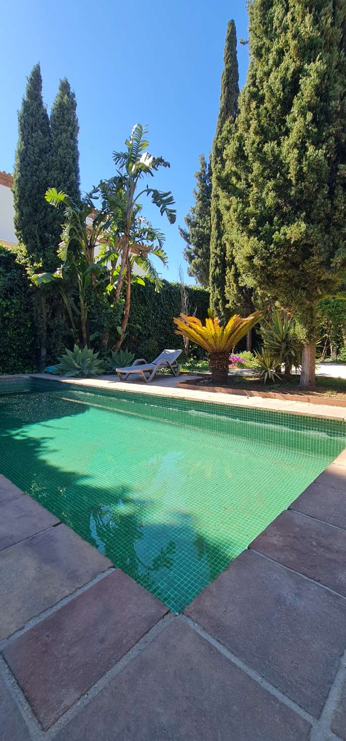 Chalet for sale in Mijas