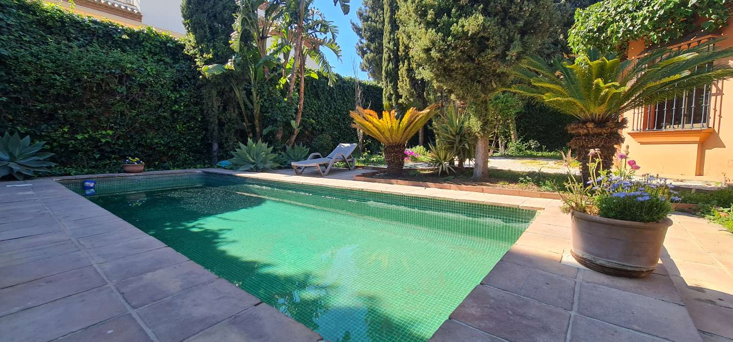 Chalet for sale in Mijas