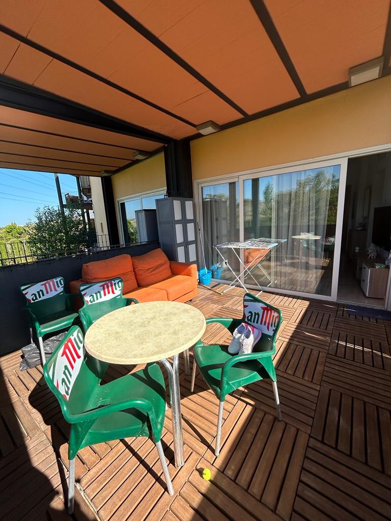 APARTAMENTO DE LUJO EN URBANIZACION DE ALTO STANDING!!