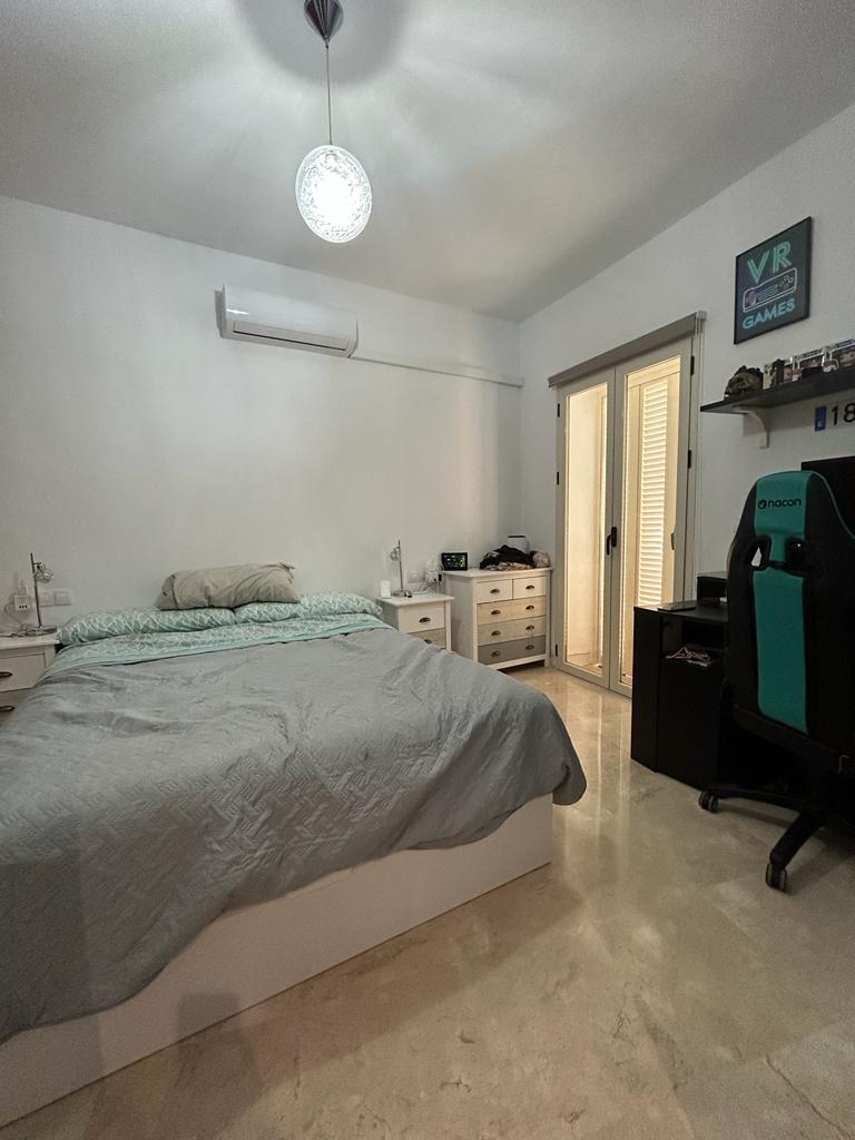 APARTAMENTO DE LUJO EN URBANIZACION DE ALTO STANDING!!