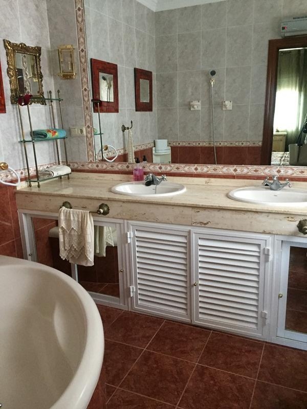 Villa en venta en Alhaurín de la Torre