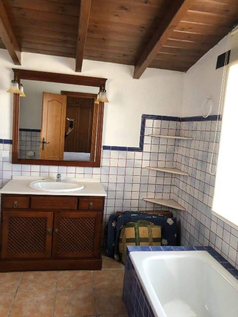 House for sale in Coín